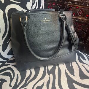 Kate Spade Black Shoulder Bag with Pebbled Leather Tassle